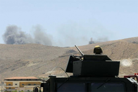 Siguen los combates en Arsal en medio de negociaciones